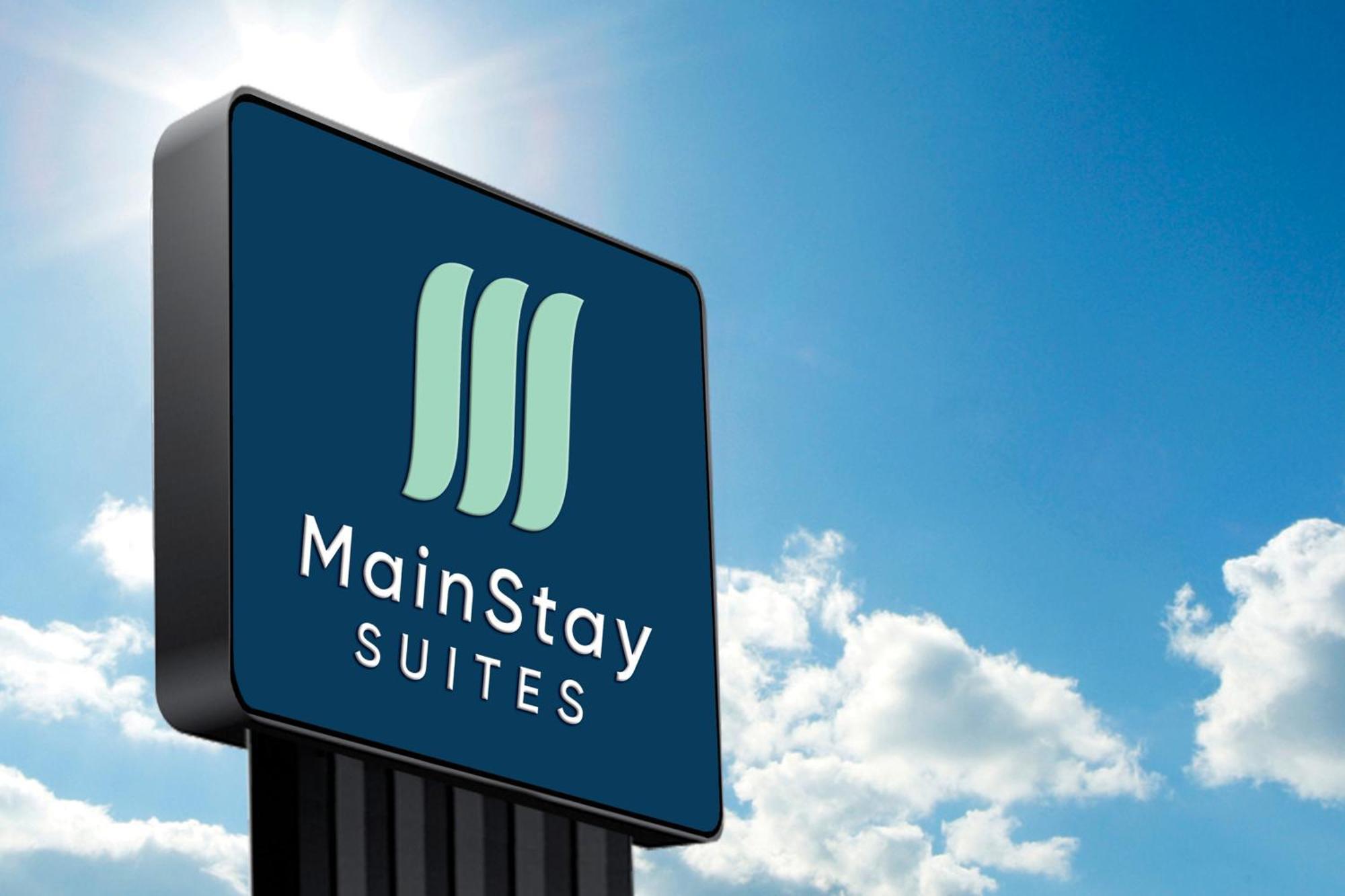 Mainstay Suites St Louis - Galleria Richmond Heights Exterior photo