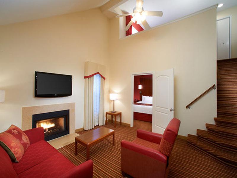 Mainstay Suites St Louis - Galleria Richmond Heights Exterior photo